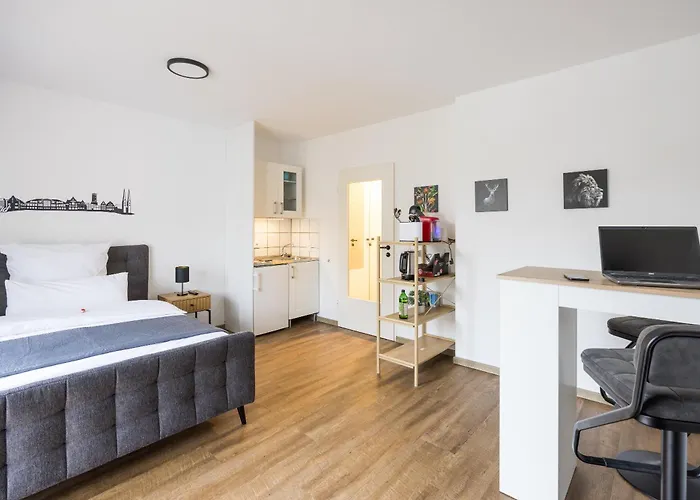 Citywest Apartment - Mit Balkon